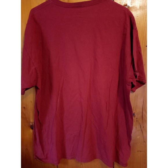 Harry Potter‎ T-Shirt Gryffindor Alumni Burgundy Sz 46/48 - Picture 4 of 4